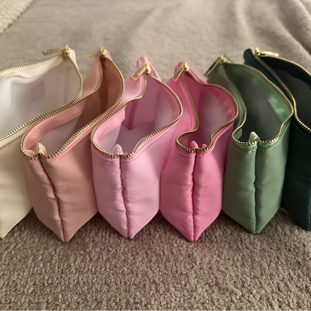 TWIST ME PRETTY ACCORDION BAG